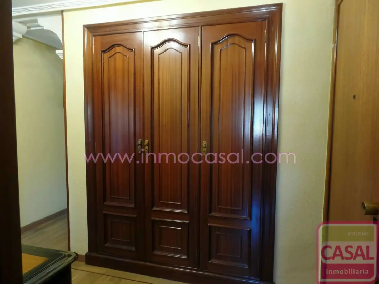 Bedroom of Flat for sale in Oviedo   with Heating, Terrace and Furnished
