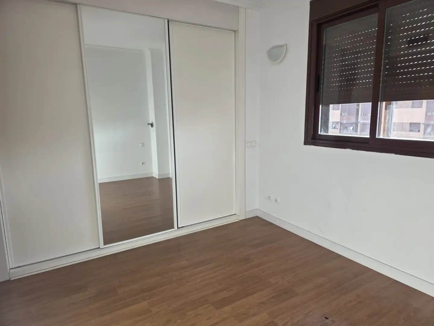 Habitación de Piso de alquiler en Madrid con Aire acondicionado, Calefacción y Parquet