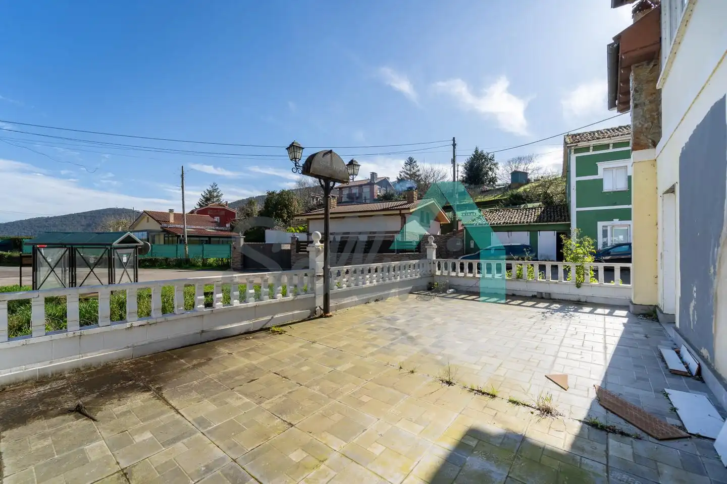 Vista exterior de Casa o xalet en venda en Cudillero amb Terrassa