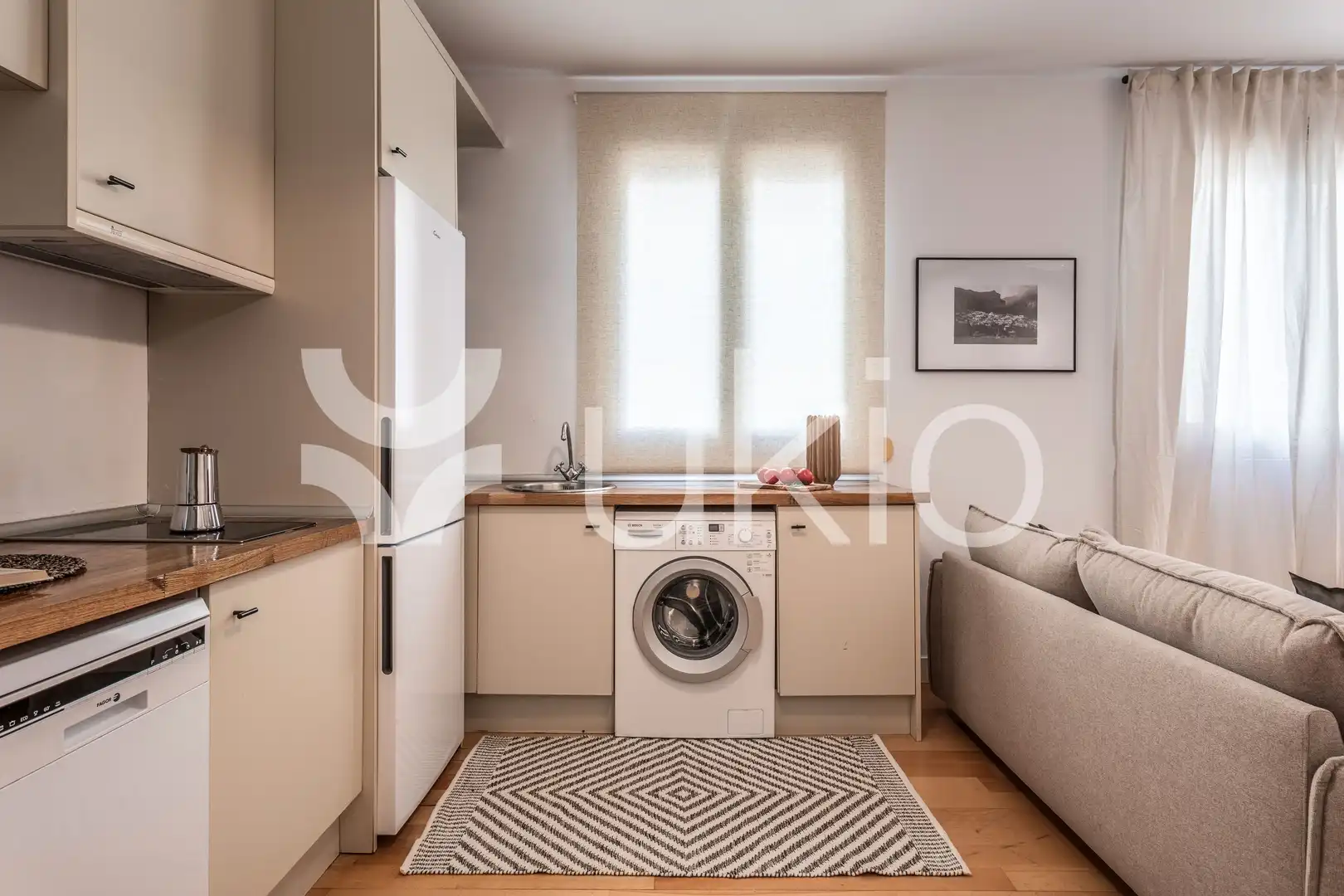 Bedroom of Apartments for rent in Madrid  with Heating, Oven and Washing machine