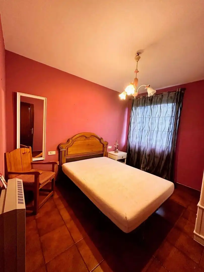 Chalet con jardín en venta en Calle Robaleira 17, imagen 27