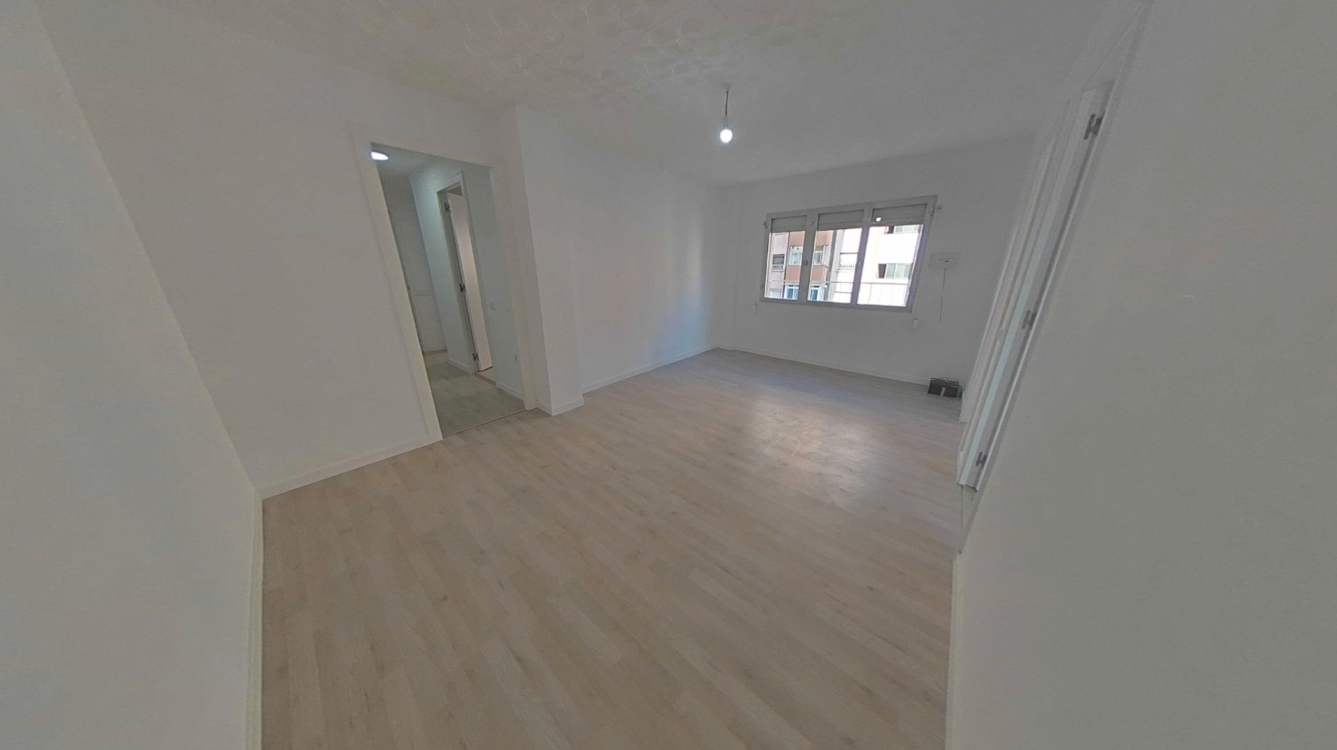 Bedroom of Flat for sale in Badalona  with Oven and Balcony