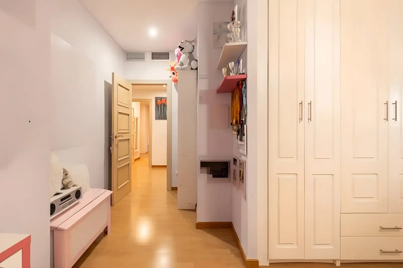 Flat for sale in Sant Cugat del Vallès  with Air Conditioner, Heating and Parquet flooring