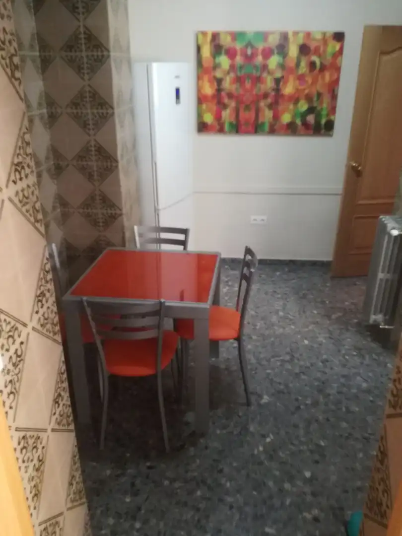 Comedor de Piso en venta en Granada con Calefacción, Terraza y Trastero