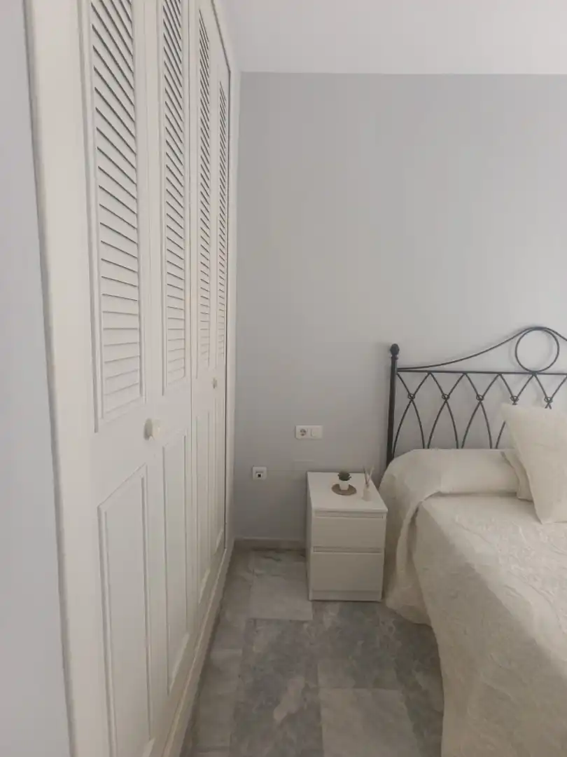 Habitación de Apartamento de alquiler con opción a compra en Málaga con Aire acondicionado, Terraza y Trastero