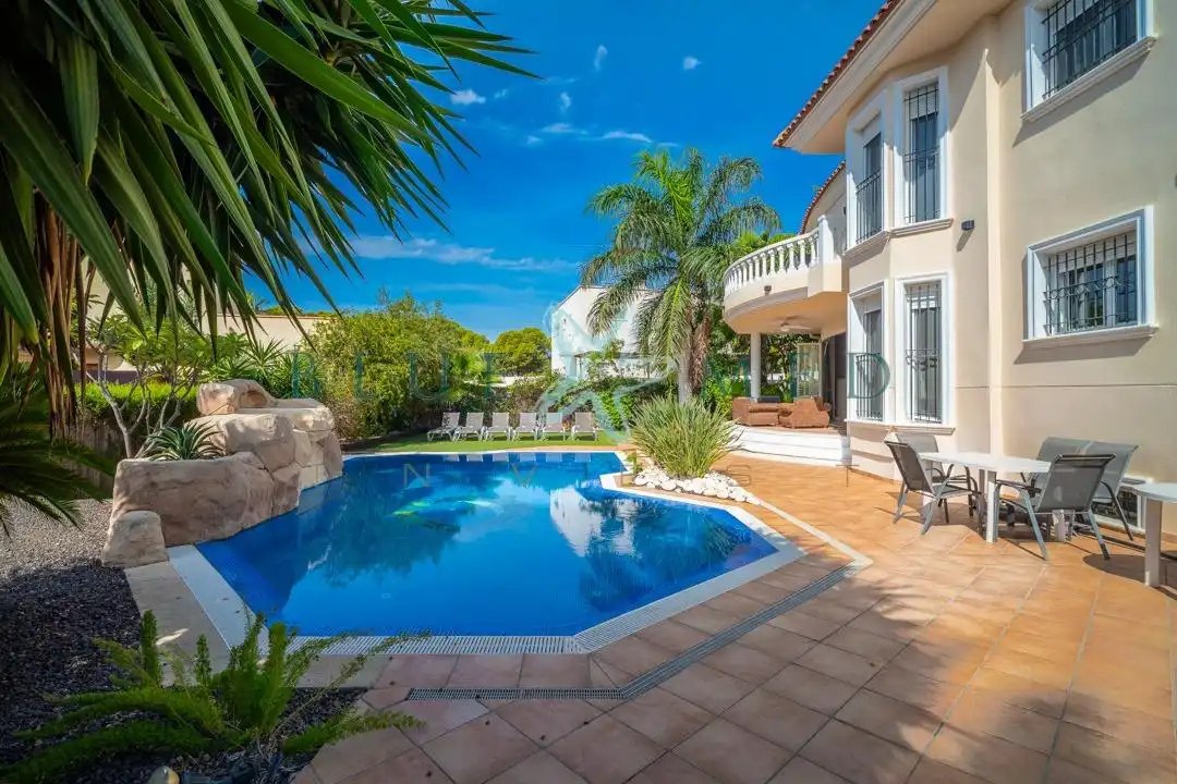 Villa con terrazza in vendita a Avenida del Oeste 1, imagen 14