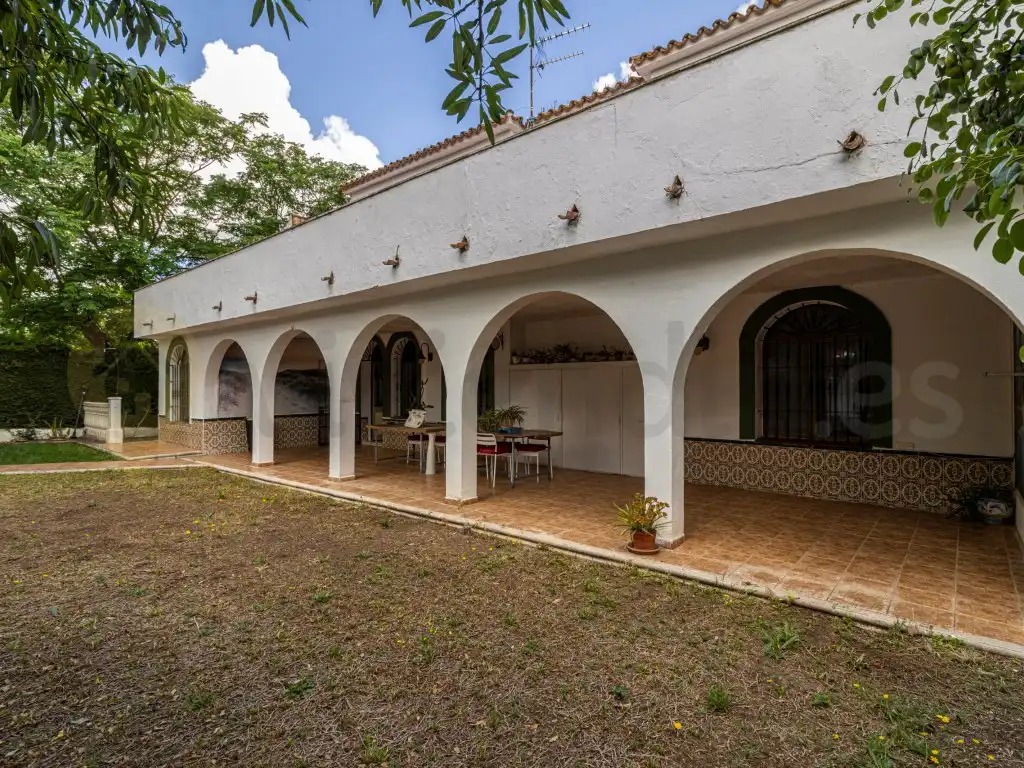 Vista exterior de Casa o xalet en venda en Arcos de la Frontera
