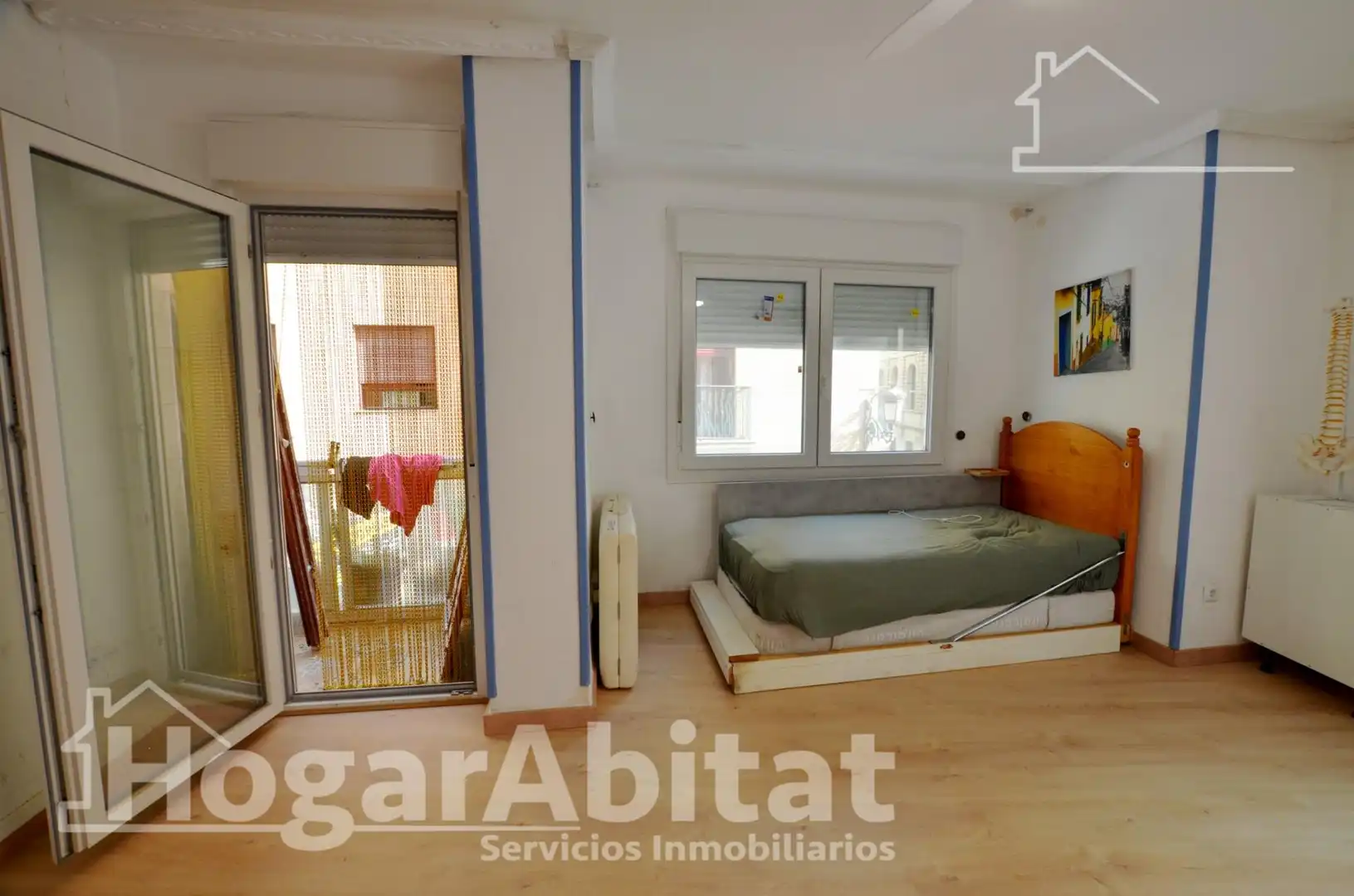 Habitación de Piso en venta en Alicante / Alacant con Amueblado y Balcón