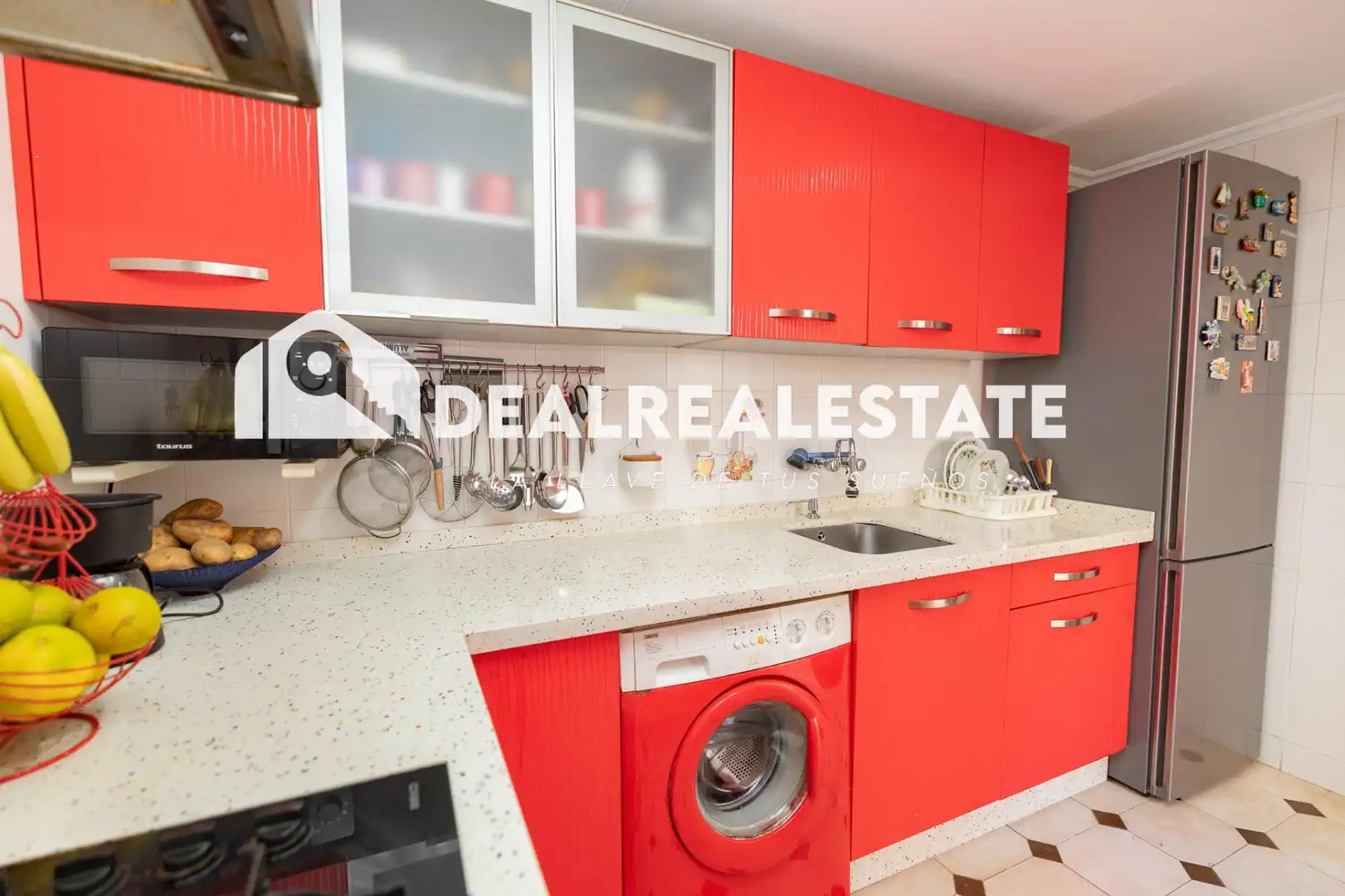 Kitchen of Houses for sale in Sevilla  with Air Conditioner and Terrace