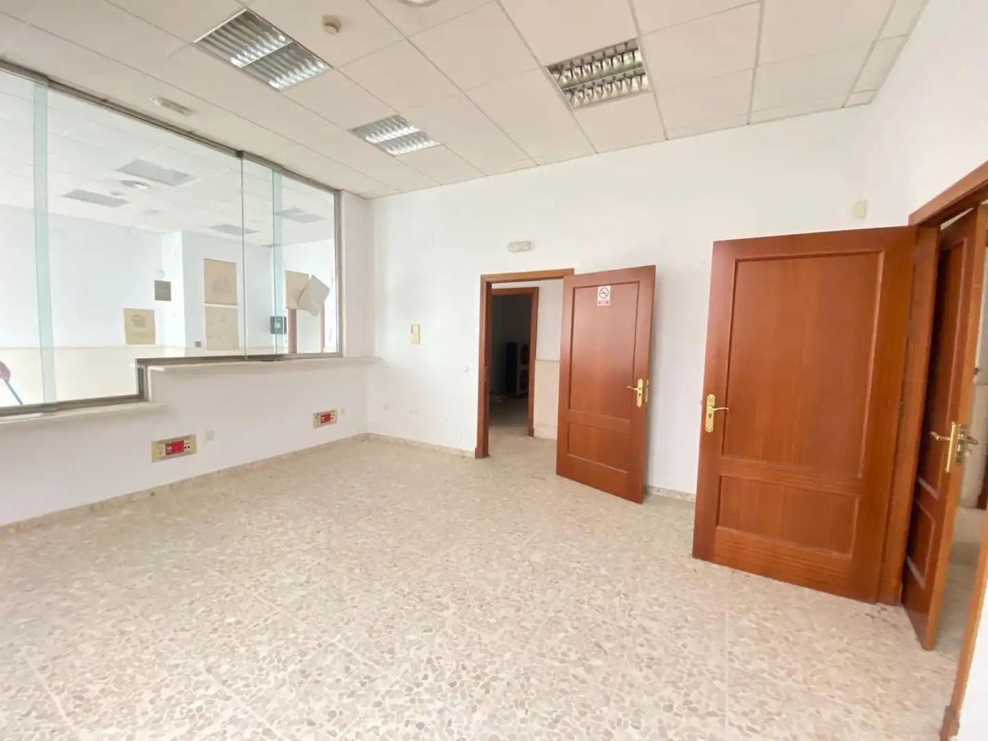 Oficina en venta en Calle MANUEL PEREZ REGORDAN, Arcos de la Frontera