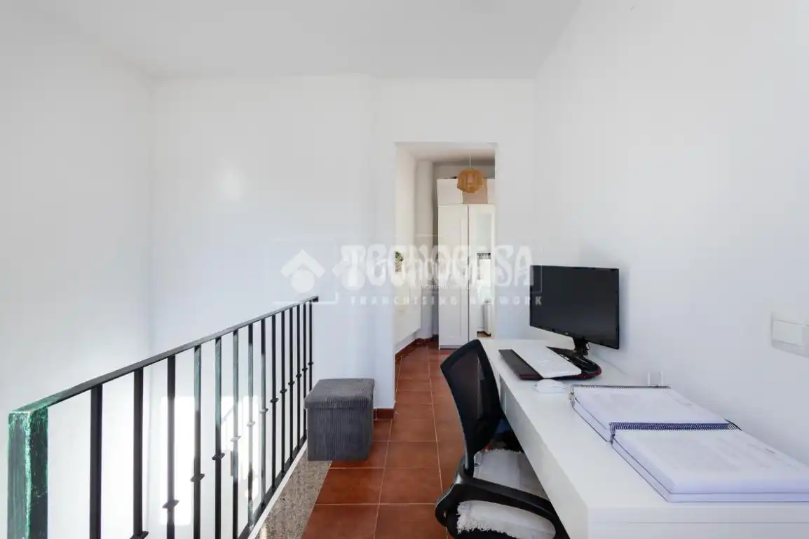 Casa adosada en venta en Vélez-Málaga con Terraza
