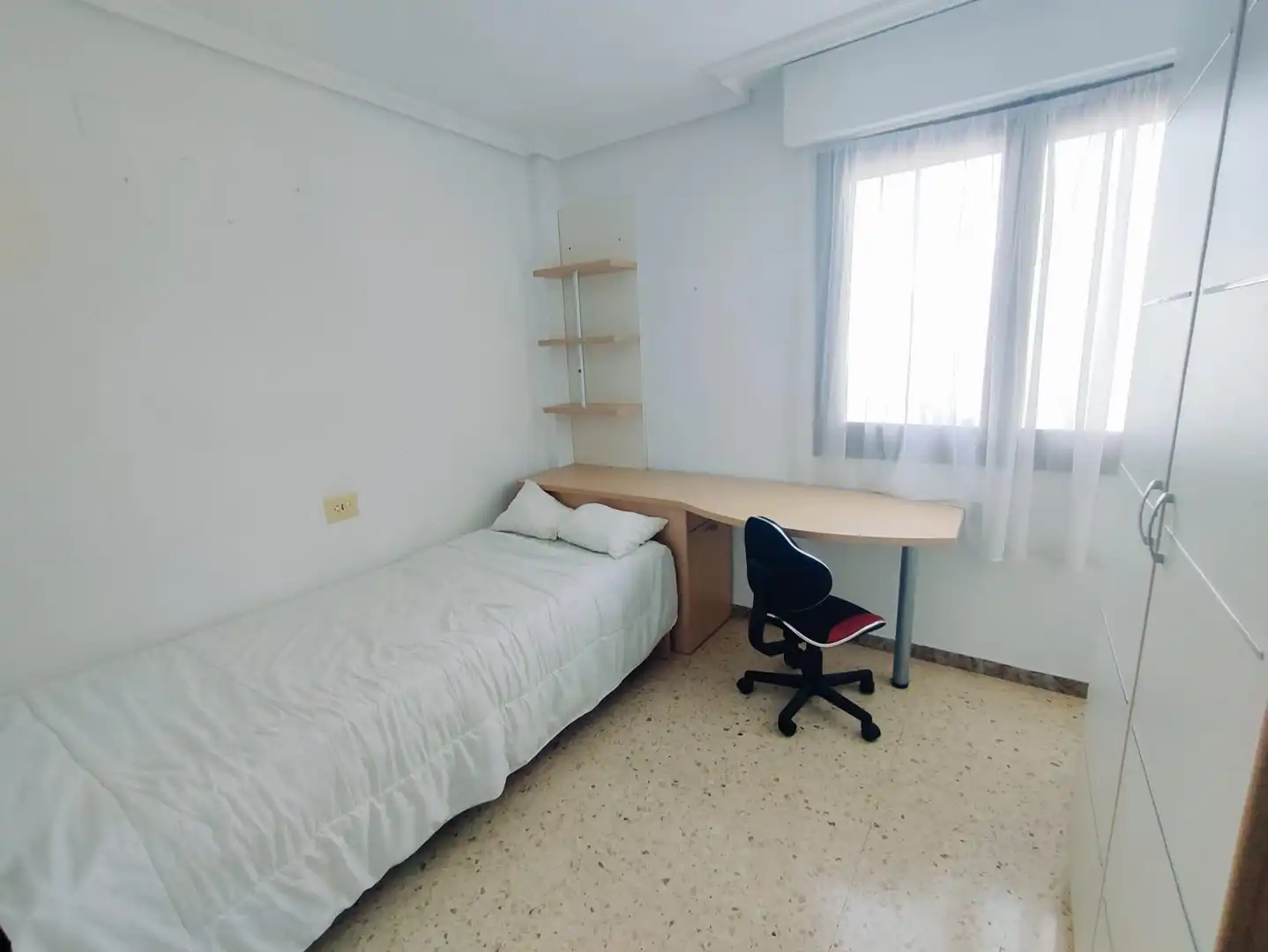 Dormitori de Pis en venda en L'Alcora amb Balcó