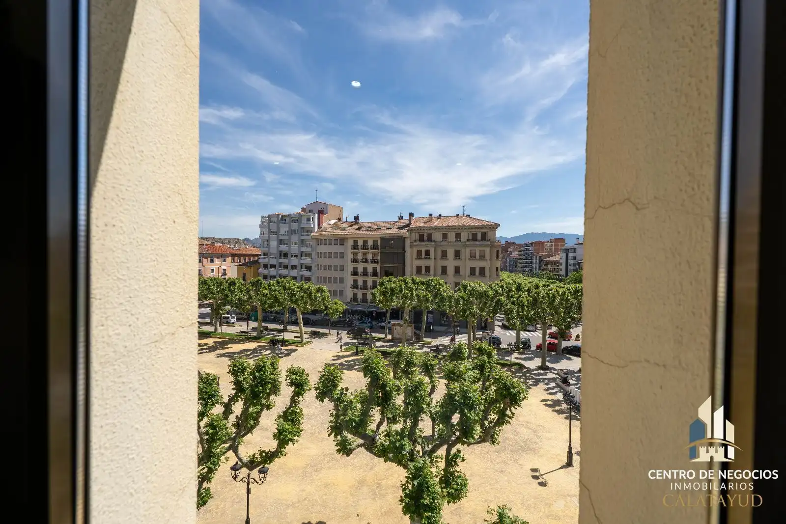 Außenansicht von Wohnung zum Verkauf in Calatayud mit Klimaanlage, Heizung und Parkett