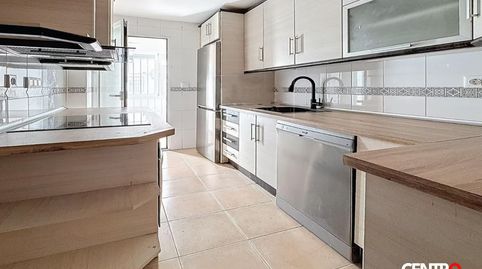 Foto 4 de Piso en venta en San Cayetano, Churriana de la Vega