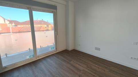 Foto 5 de Casa adosada de alquiler en Calle Fuente del Gitano, Casa Amarilla, Madrid