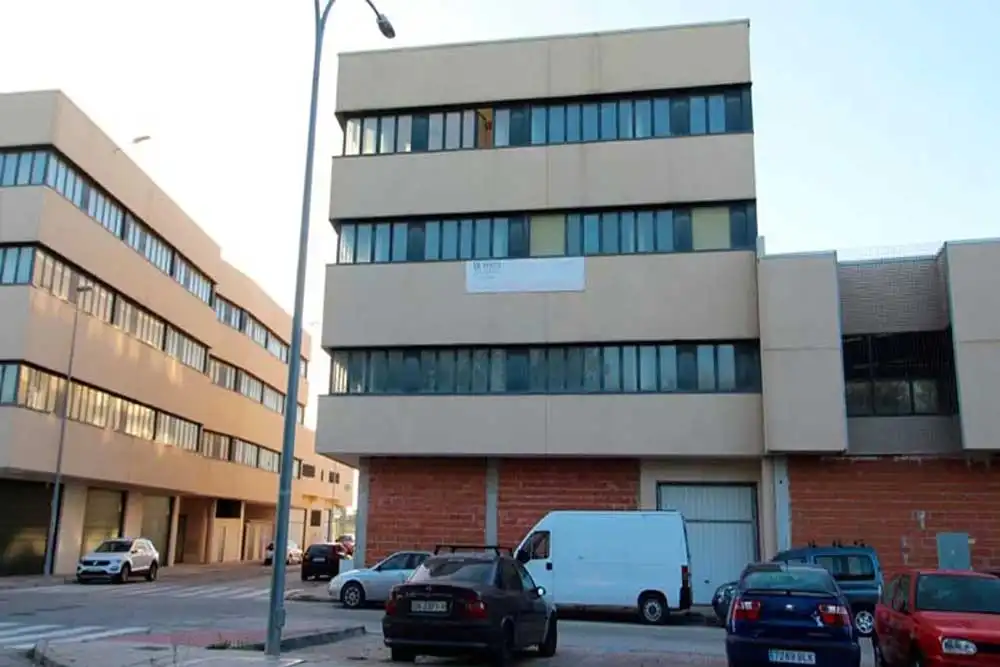 Buildings for sale in Estación - Los Manantiales