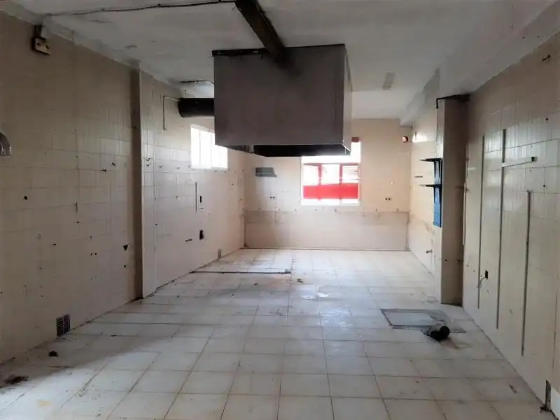 Local comercial en venda a O Rosal, imagen 2