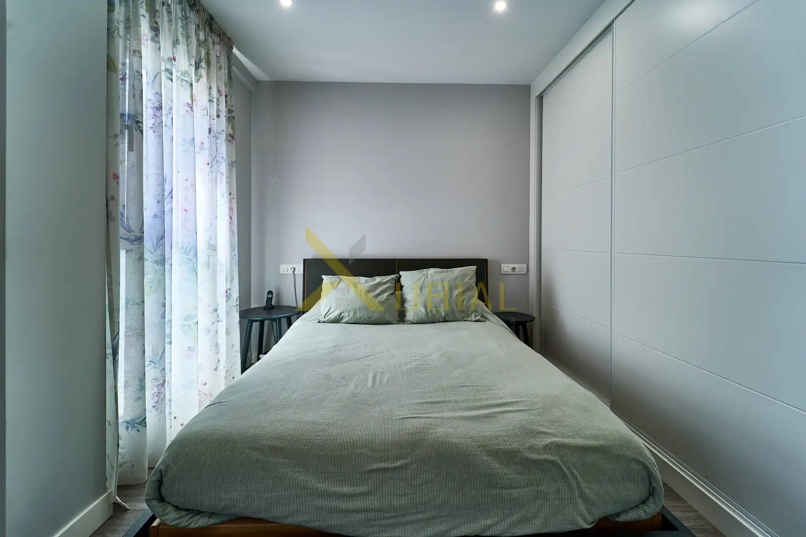 Bedroom of Flat for sale in A Coruña Capital   with Storage room, Furnished and Balcony