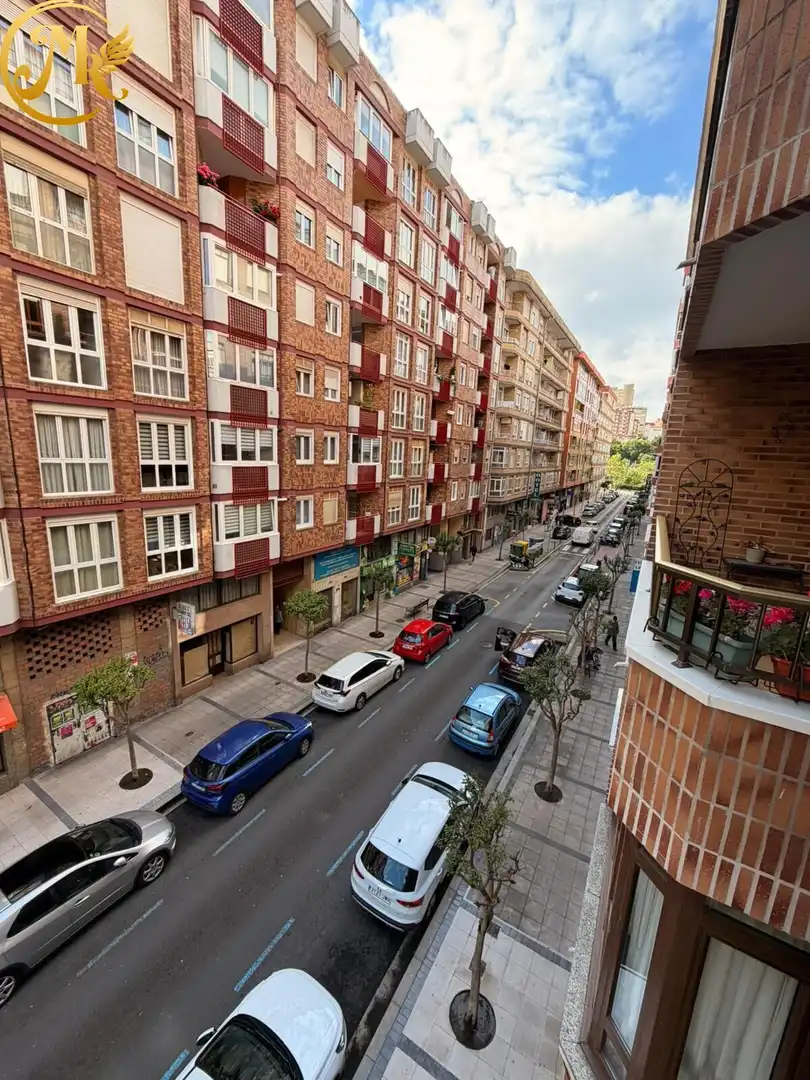 Vista exterior de Piso en venta en Santander con Calefacción, Terraza y Trastero