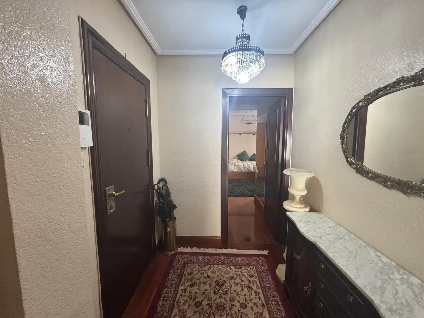 Piso en venta en Basauri  con Calefacción, Amueblado y Balcón