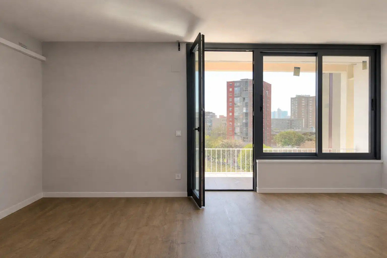 Bedroom of Duplexes for sale in Barcelona  with Air Conditioner, Heating and Parquet flooring
