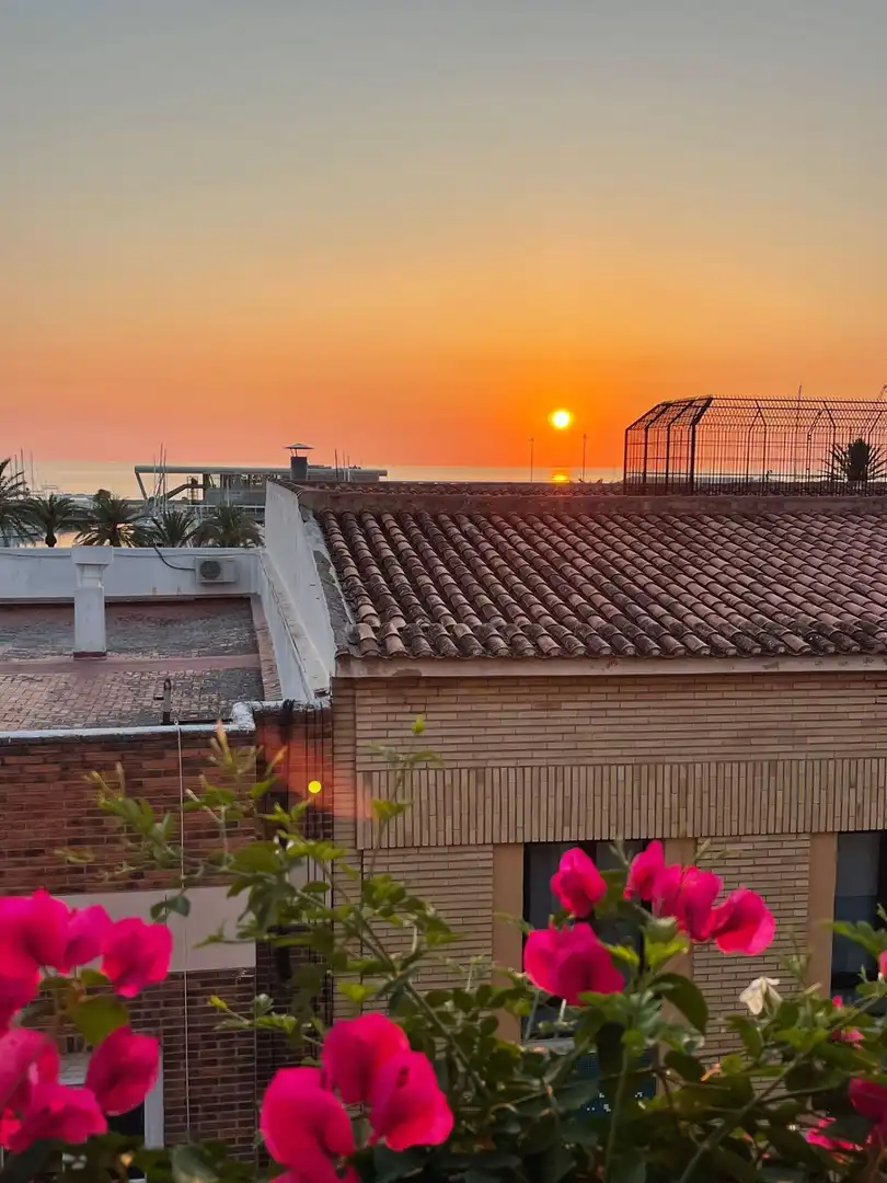 Vista exterior de Àtic en venda en Dénia amb Aire condicionat, Calefacció i Balcó