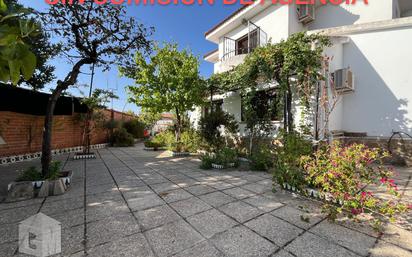 Jardí de Casa o xalet en venda en Santa Olalla amb Aire condicionat i Terrassa