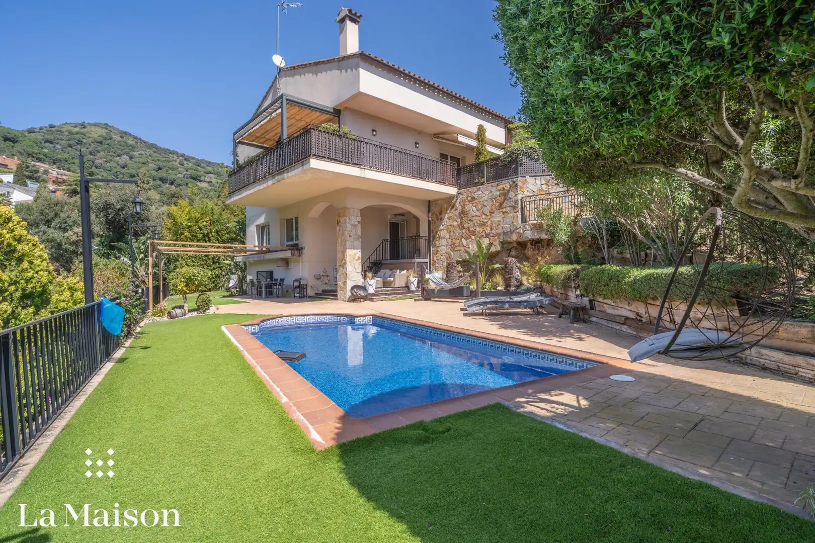 Jardín de Casa o chalet en venta en Alella con Aire acondicionado, Calefacción y Jardín privado
