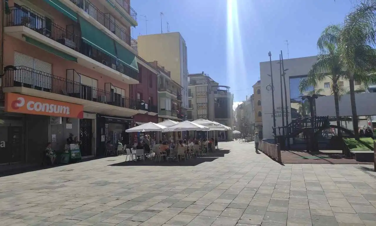 Außenansicht von Erdgeschoss zum Verkauf in Algemesí