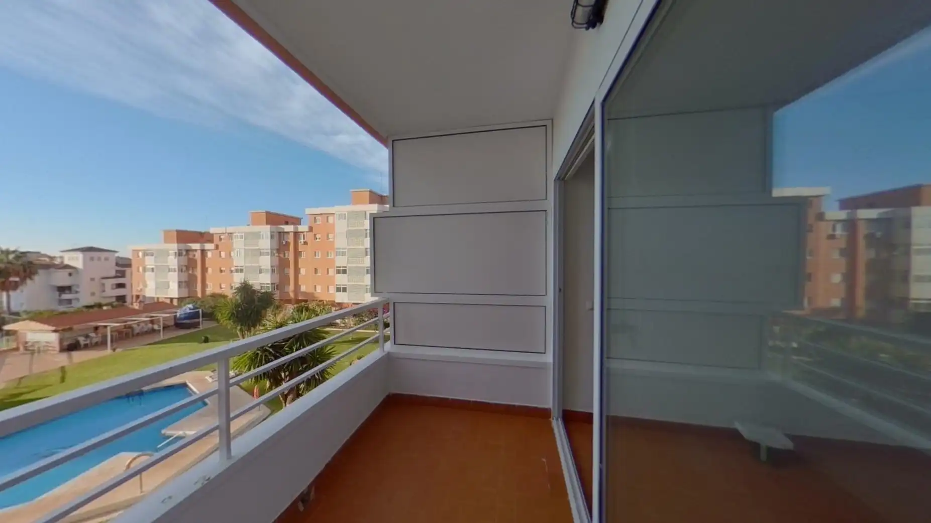 Terraza de Estudio en venta en Torremolinos con Piscina comunitaria