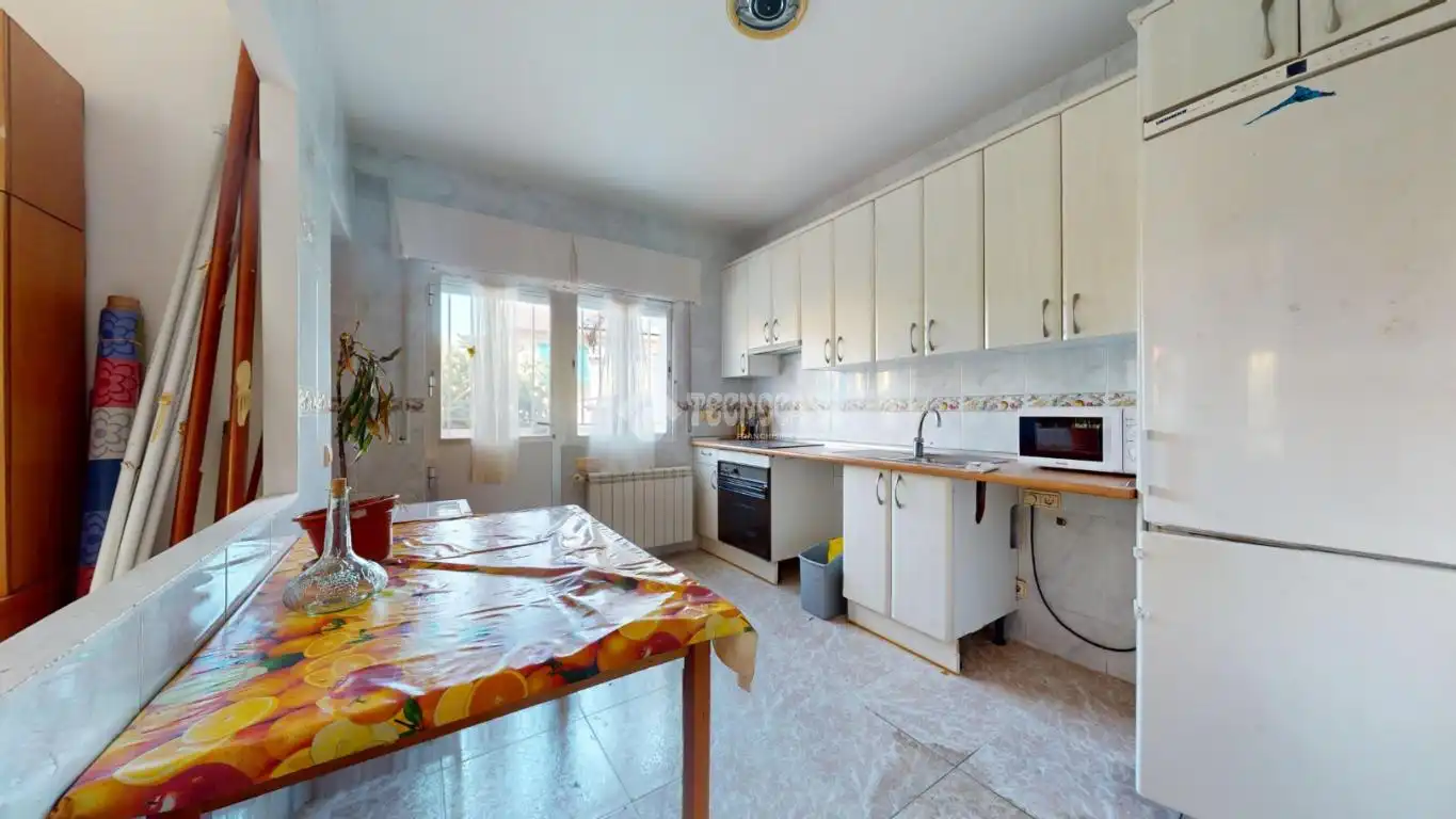 Kitchen of Detached homes for sale in Fuente El Saz de Jarama  with Private garden, Terrace and Balcony