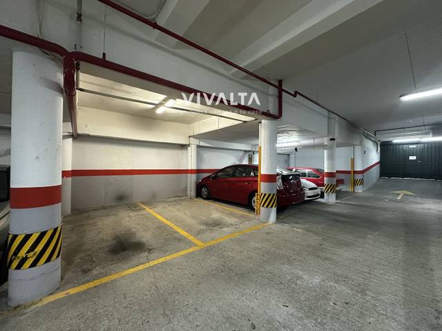 Garaje en Venta en MANOJO DE ROSAS en Los Ángeles