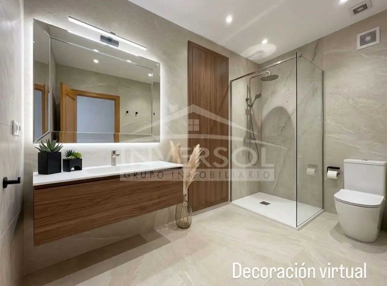 Baño de Casa o chalet en venta en El Ejido con Jardín privado, Terraza y Trastero