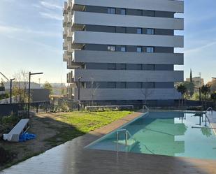 Piscina de Pis de lloguer en Viladecans amb Aire condicionat i Calefacció