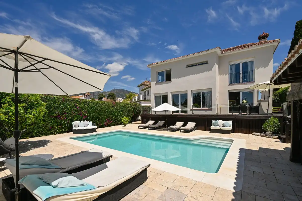 Reihenhaus zum Verkauf in Río Real - Los Monteros