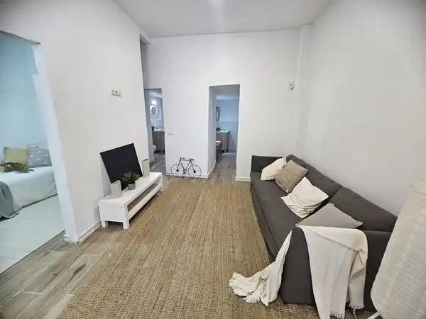 Sala de estar de Piso en venta en Las Palmas de Gran Canaria con Amueblado