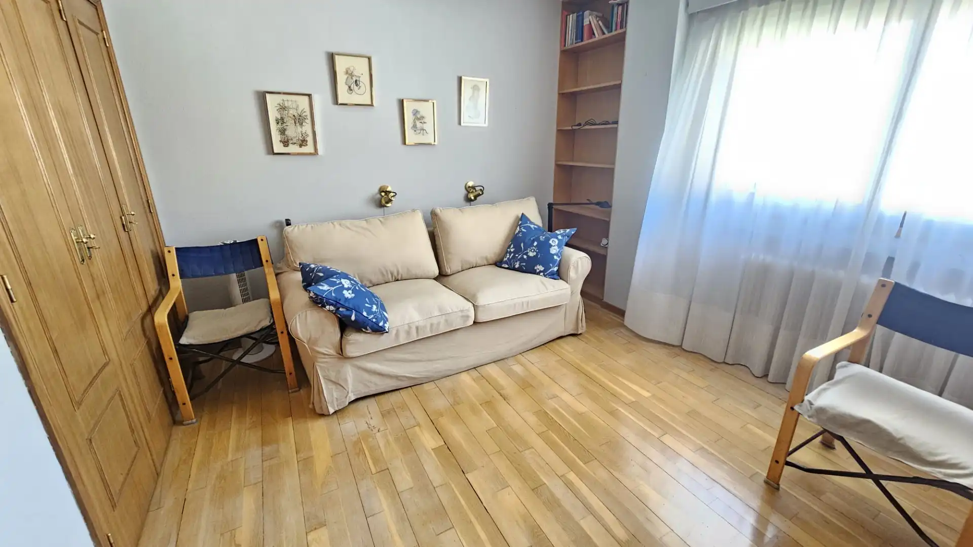 Wohnzimmer von Wohnung zum Verkauf in Madrid mit Klimaanlage, Heizung und Privatgarten