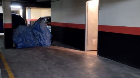 Garaje en Siete Infantes de Lara junto al centro de salud. Amplia plaza de garaje para coche grande o coche y moto. Fácil maniobra, imatge 2