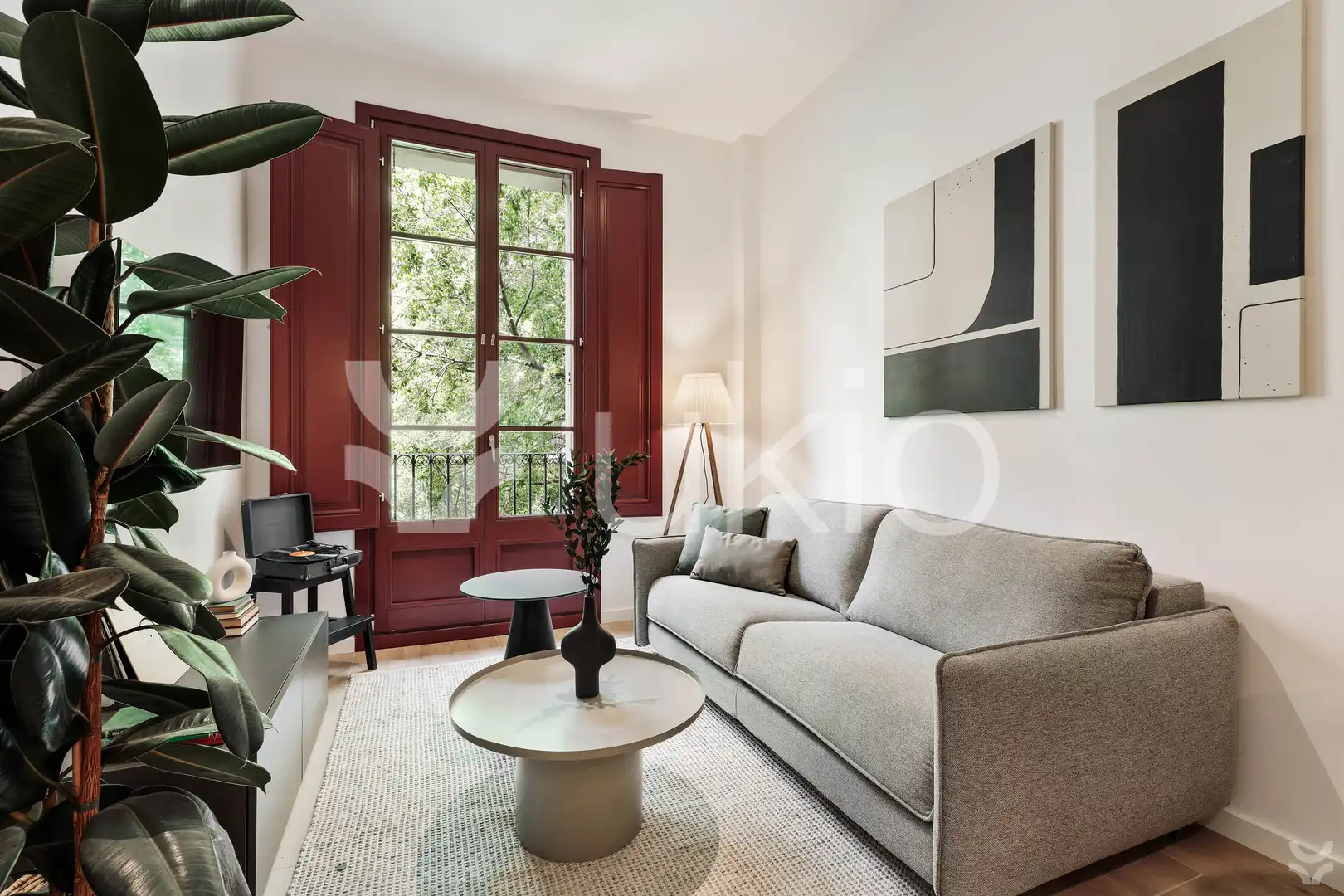 Apartamento con terraza en alquiler en Carrer de Floridablanca, imagen 4