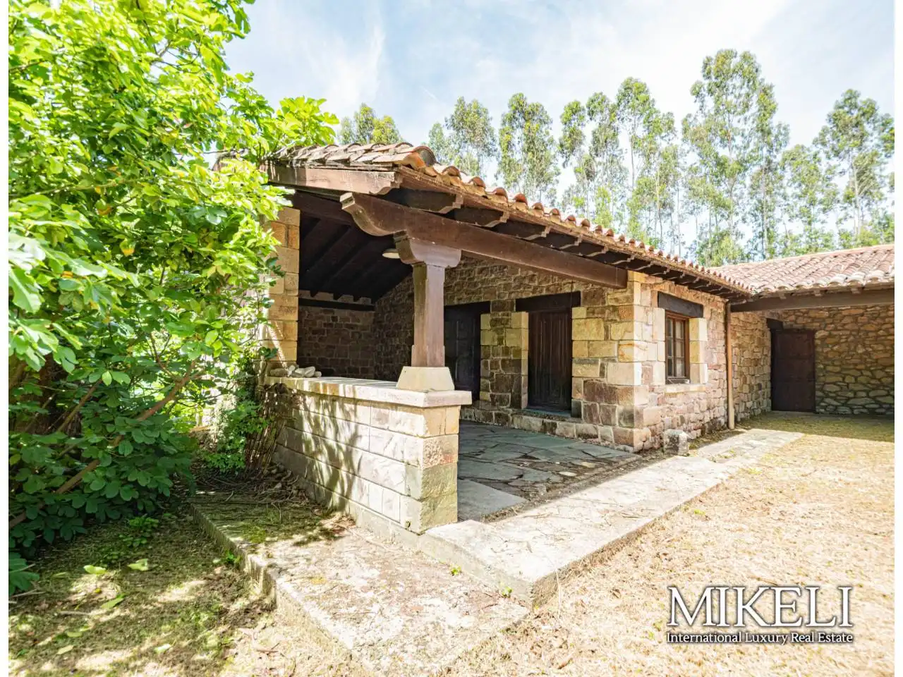 Vista exterior de Casa o chalet en venta en Escalante con Jardín privado