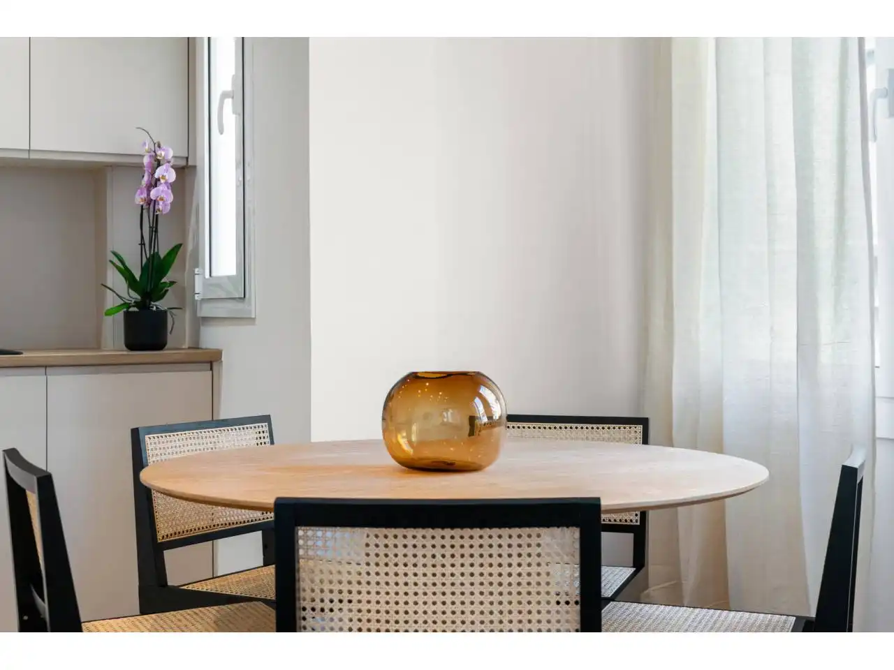 Dining room of Flat for sale in Barcelona  with Air Conditioner, Heating and Furnished