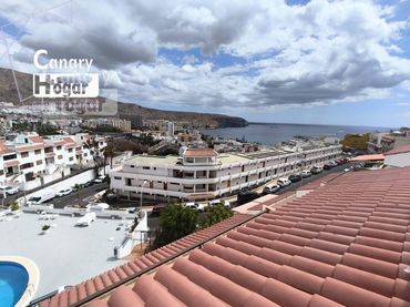 Apartment with pool for sale in Calle Colina La