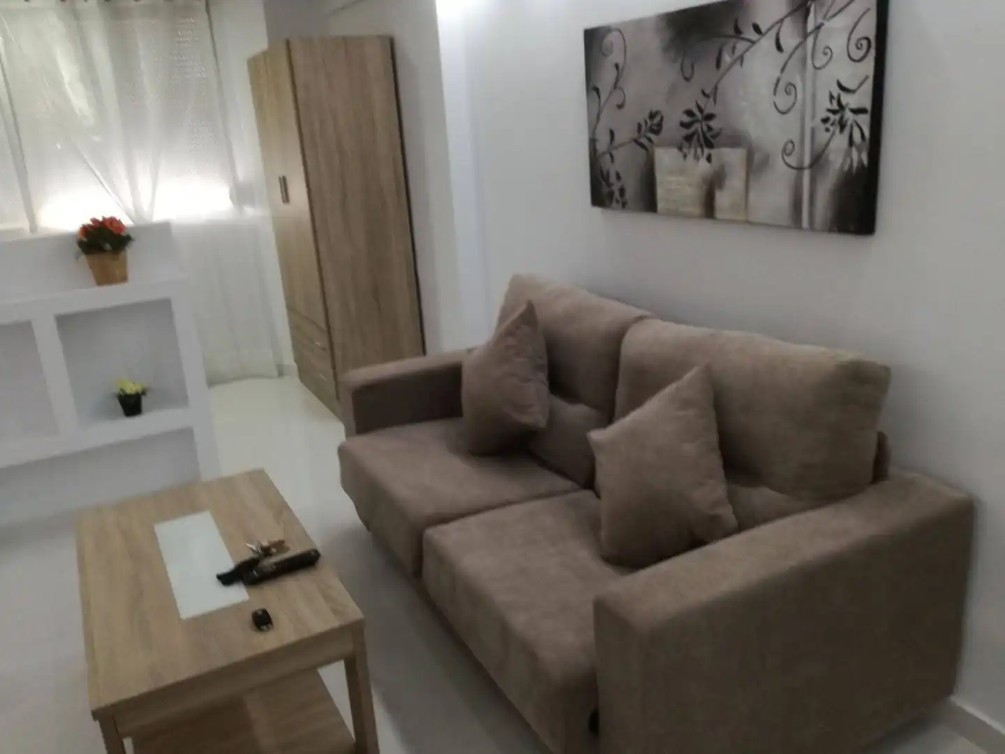 Sala de estar de Estudio de alquiler en Vélez-Málaga con Amueblado, Lavadora y Microondas