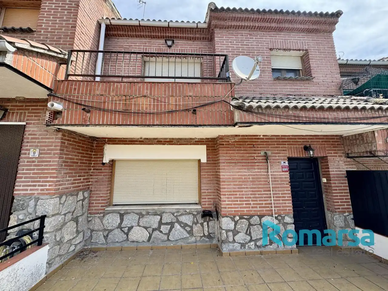 Houses for sale in Urbanización Polideportivo, Cebreros