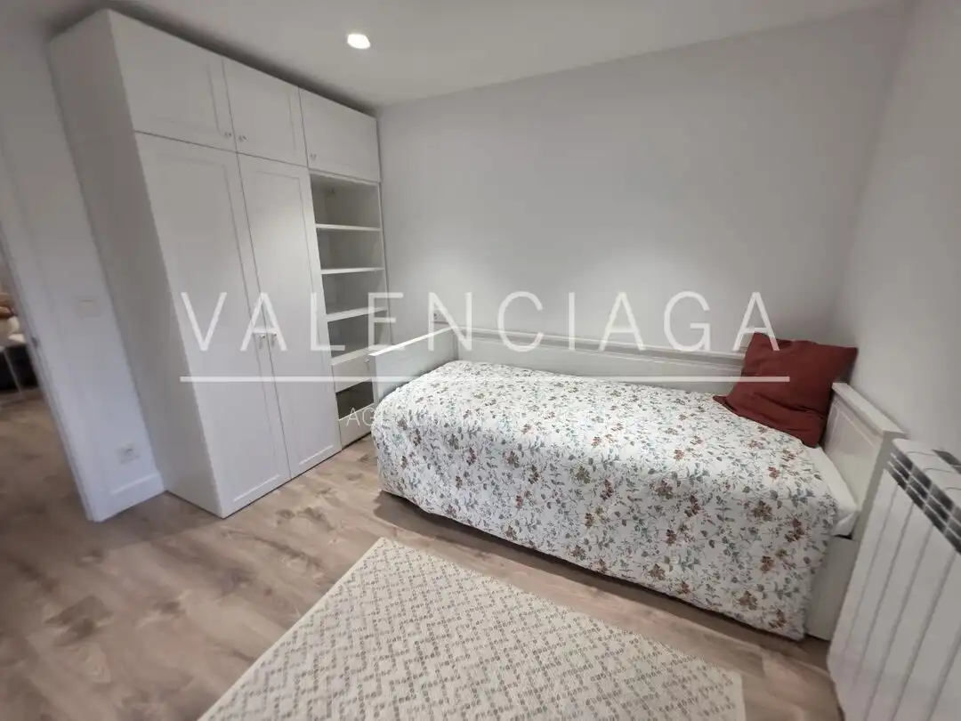 Piso en venta en Lazkao con Calefacción y Amueblado