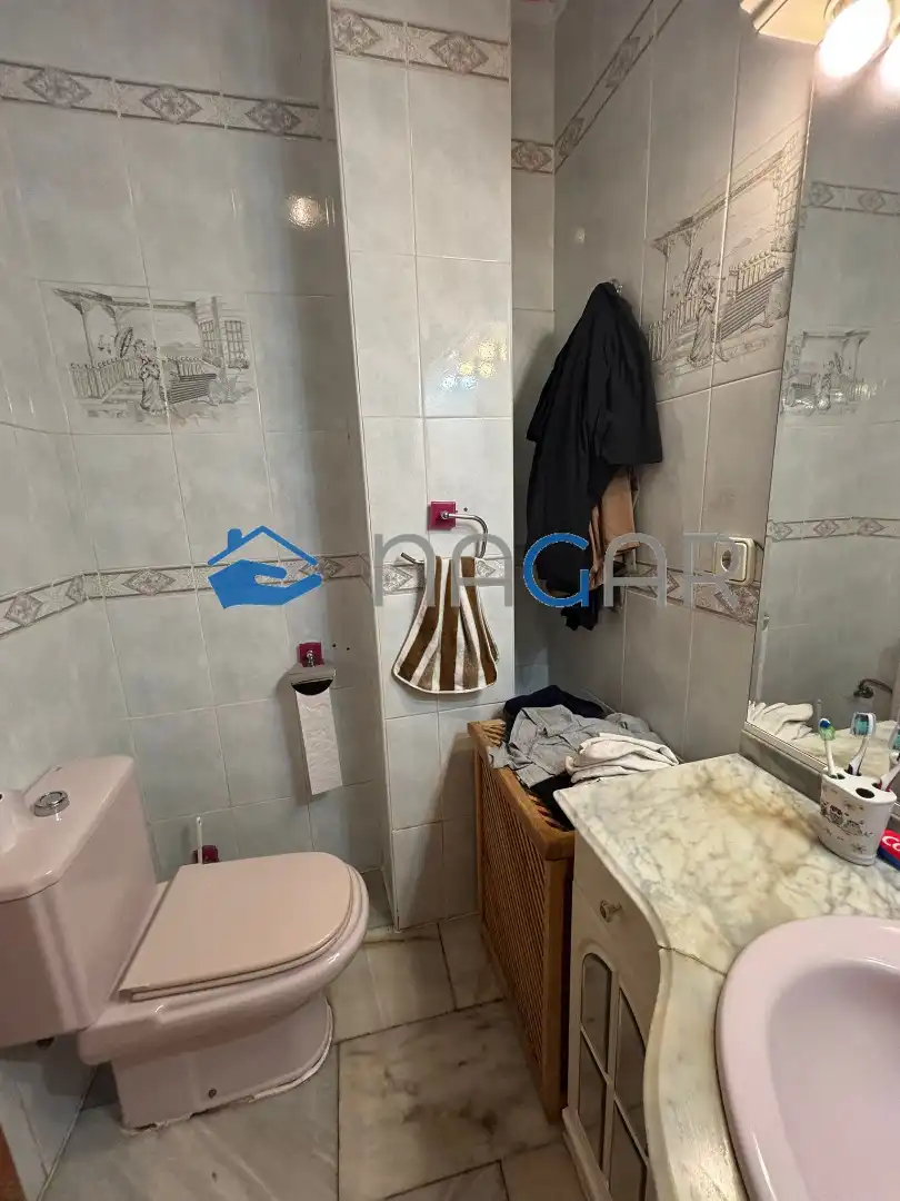 Bathroom of Country homes for sale in La Línea de la Concepción  with Swimming Pool and Furnished