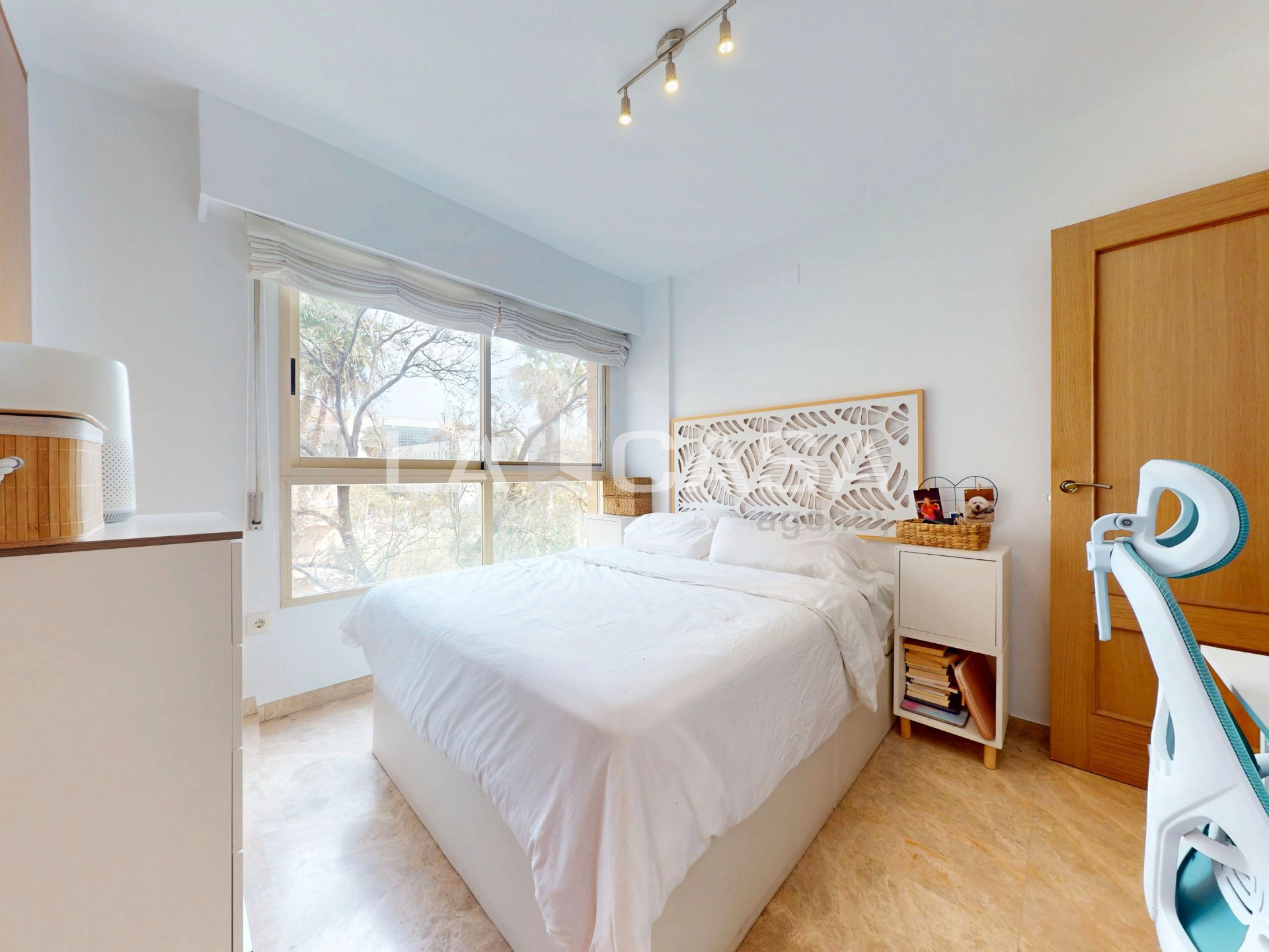 Bedroom of Flat for sale in  Valencia Capital