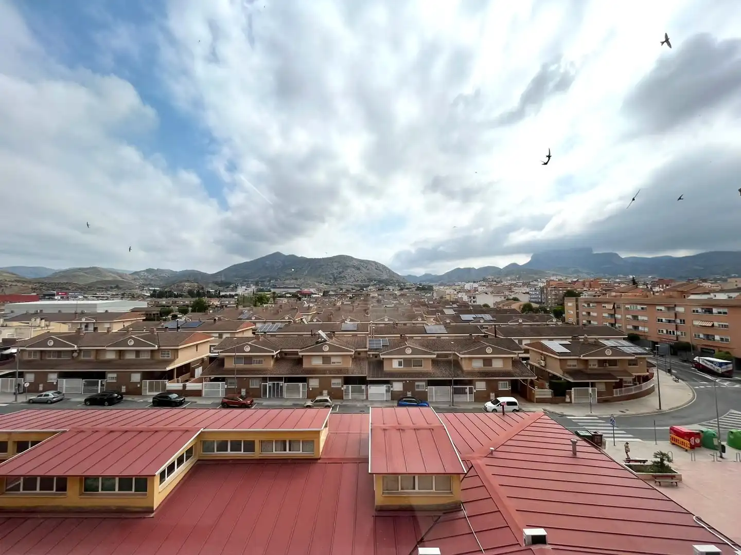 Vista exterior de Pis en venda en Petrer amb Parquet