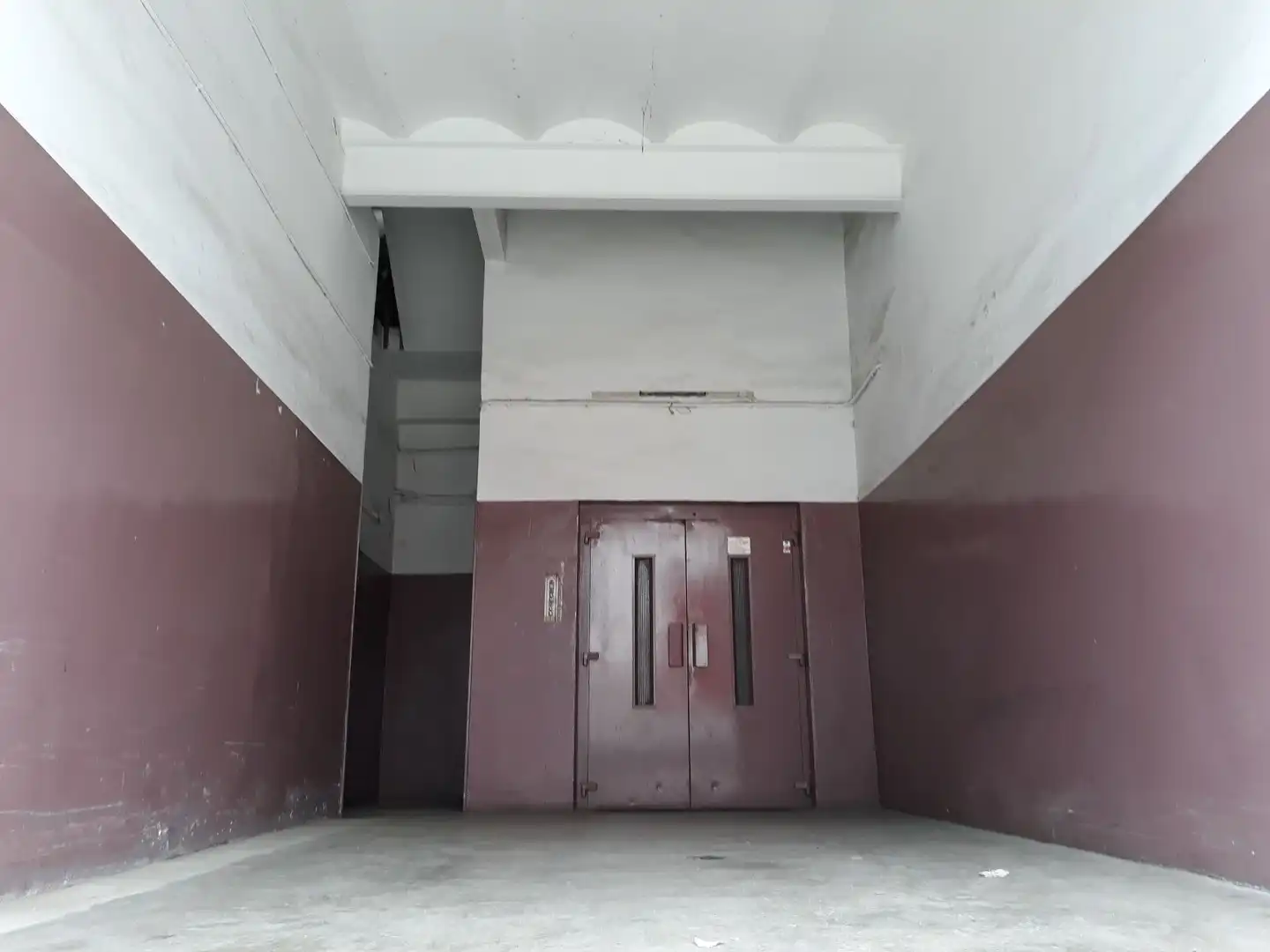 Nau industrial de lloguer en Sant Adrià de Besòs