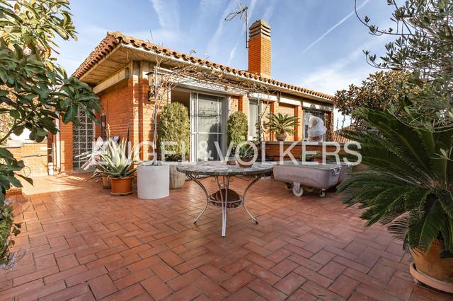 Casa-chalet en Venta en Sud